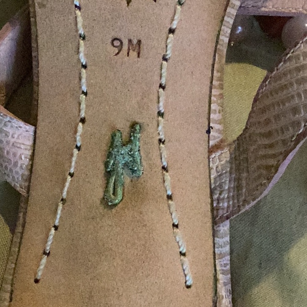 J Vincent Vintage Blush Sandals w/ Bead & Chain Embellishments - Picture 8 of 8